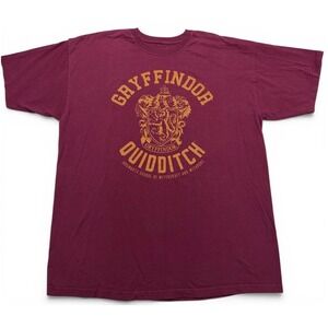 Harry Potter Gryffindor Quidditch Shirt XL Burgundy Graphic Tee‎ Wizarding World
